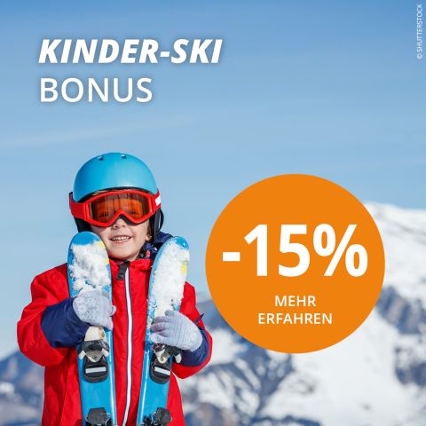 Eine Person in rosa und schwarzer Skiausrüstung fährt Ski bergab. Der Text auf dem Bild lautet „KINDER-SKI BONUS“ und „-15% MEHR ERFAHREN“ mit einem großen orangefarbenen Kreis, der den Rabatt hervorhebt. Schneebedeckter Hintergrund.