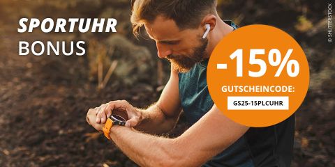 Ein Mann und eine Frau joggen auf Treppen, beide tragen eine Smartwatch. Der Text auf dem Bild bietet einen 15%-Rabattcode „GS25-15PLCUHR“ für Sportuhren an, wobei das Wort „SPORTUHR BONUS“ angezeigt wird.